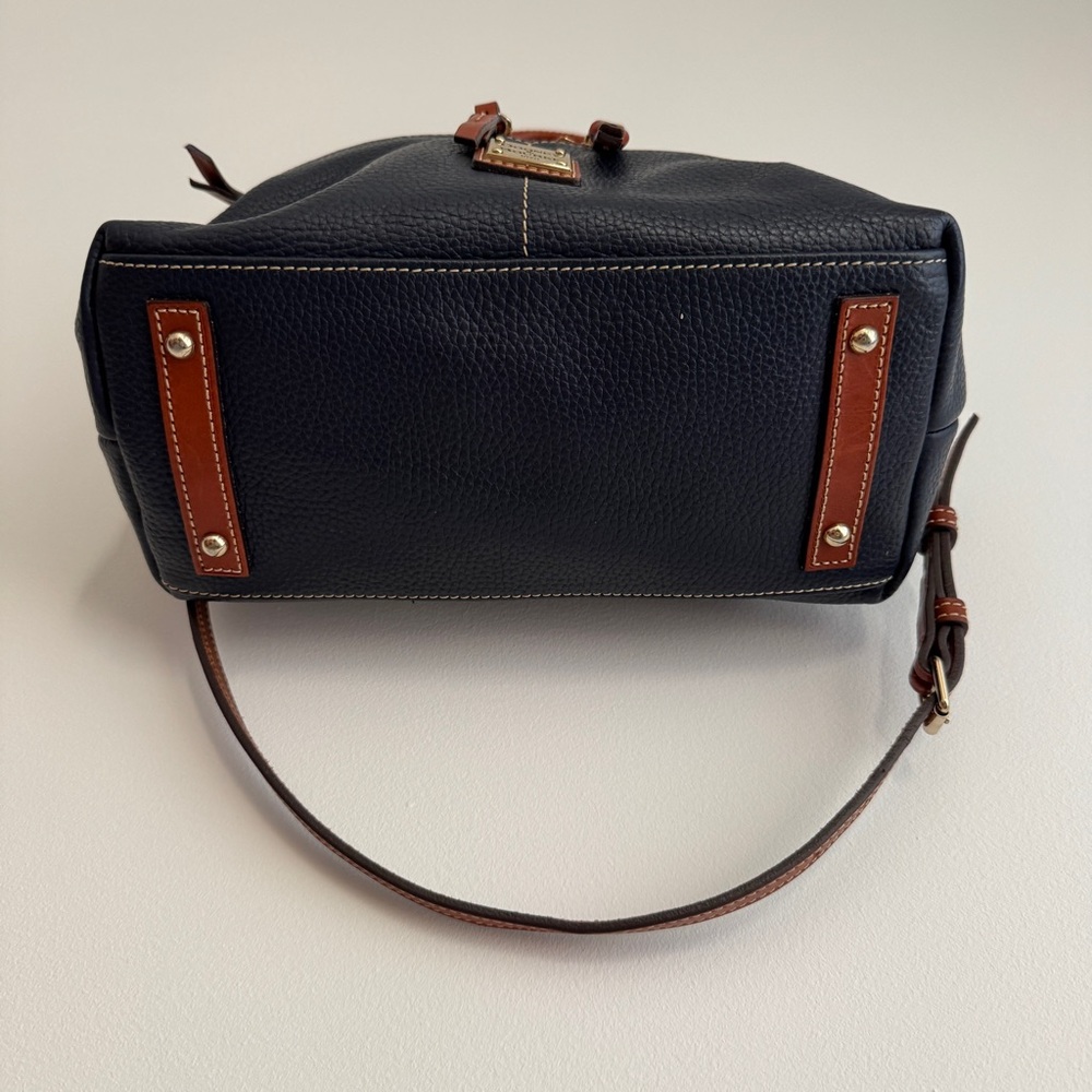 Dooney & Bourke Pebbled Dark Blue and Tan Leather Handbag - Picture 3 of 7
